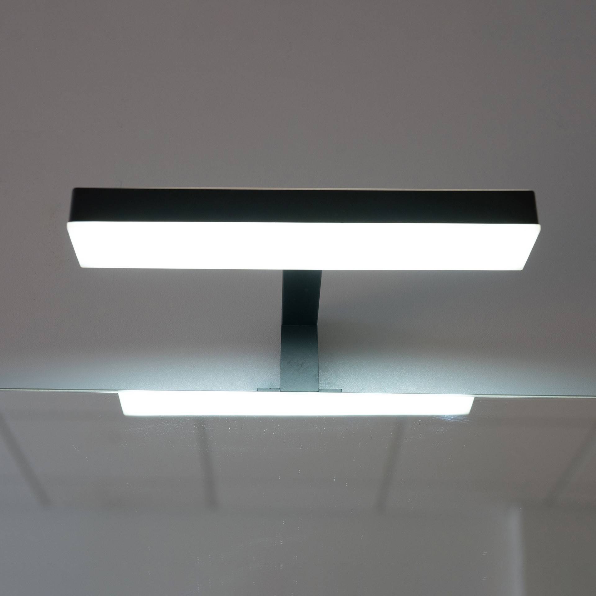 Lampada LED mod. Saturn - nero opaco