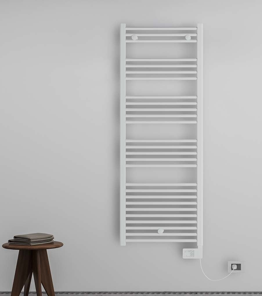 Termoarredo Lazzarini mod. E-Bormio 1600x500 500W con termostato elettronico bianco