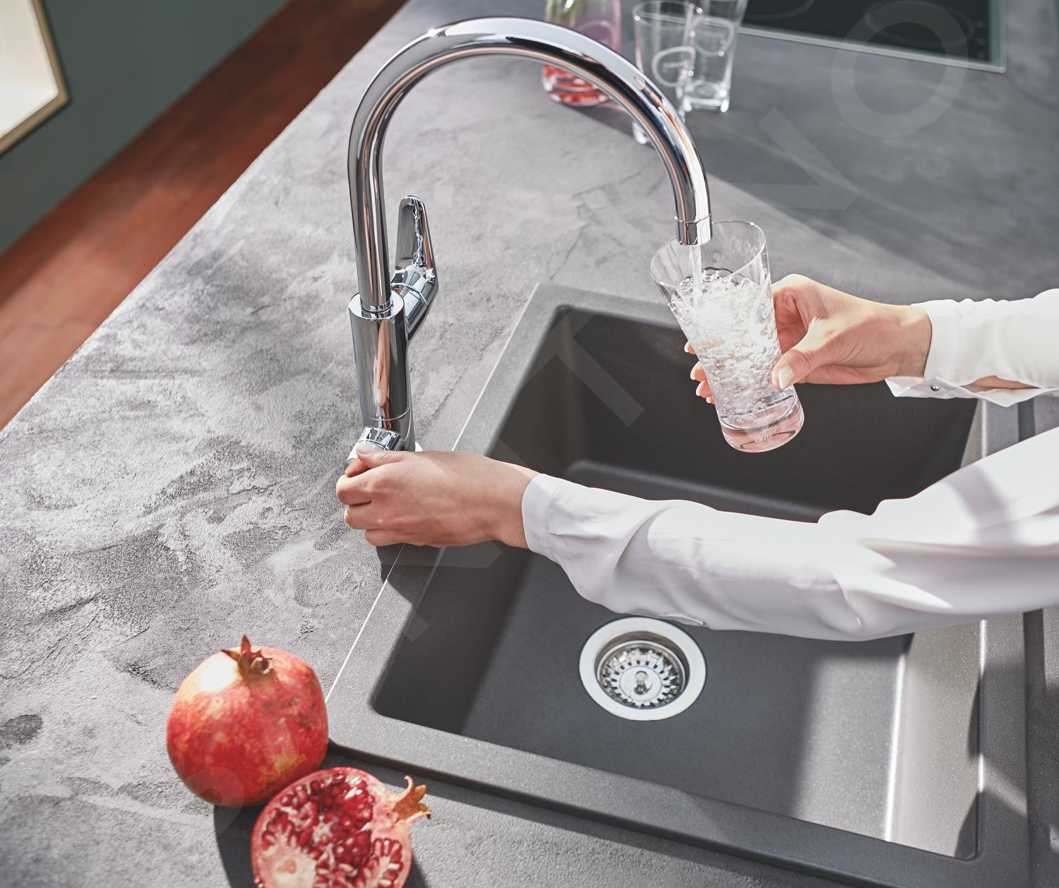 Grohe Blue Pure miscelatore da lavello BauCurve con sistema di filtraggio cromo 30581000