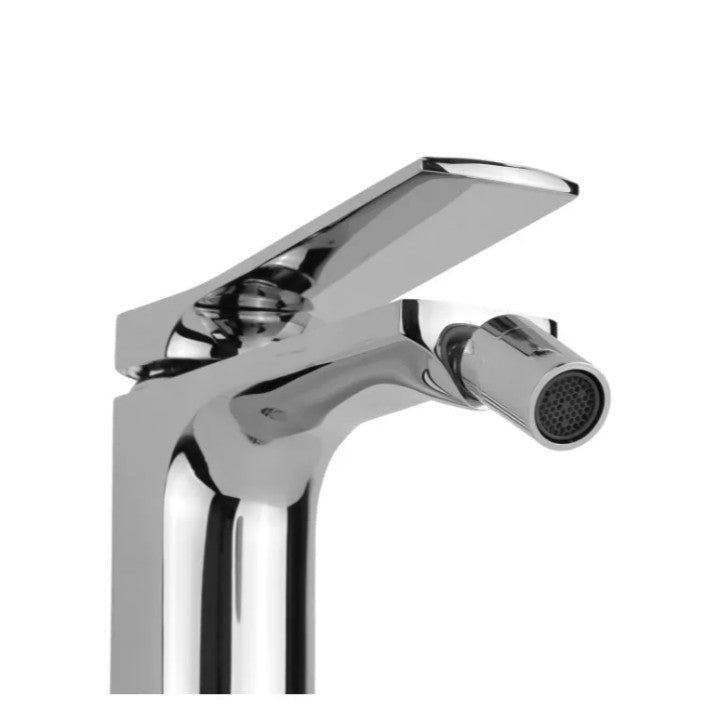 Miscelatore bidet monoforo in ottone cromato modello Kora con leva inclinata e piletta clic-clac inclusa