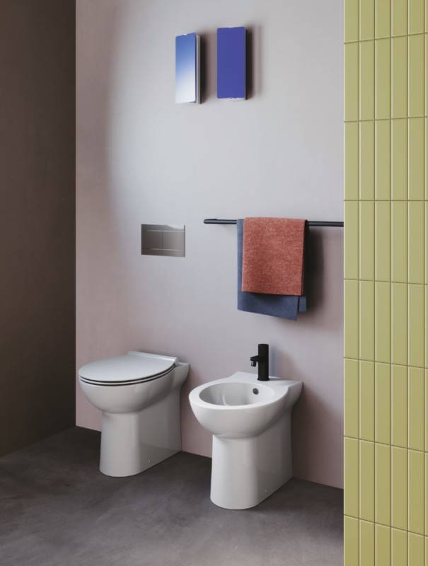 Bidet filomuro mod. Fast in ceramica colore bianco