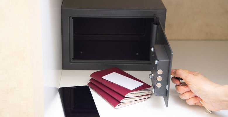 Cassaforte con chiave 360(L)x200(P)x230(H) mm — Cardinale - HD casa