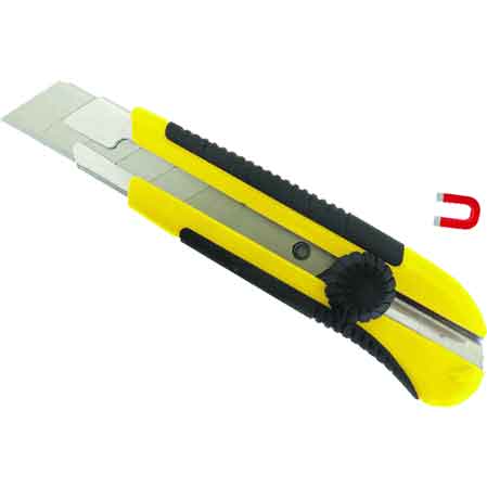 Cutter professionale Metrica rubber touch 25 mm - HD casa