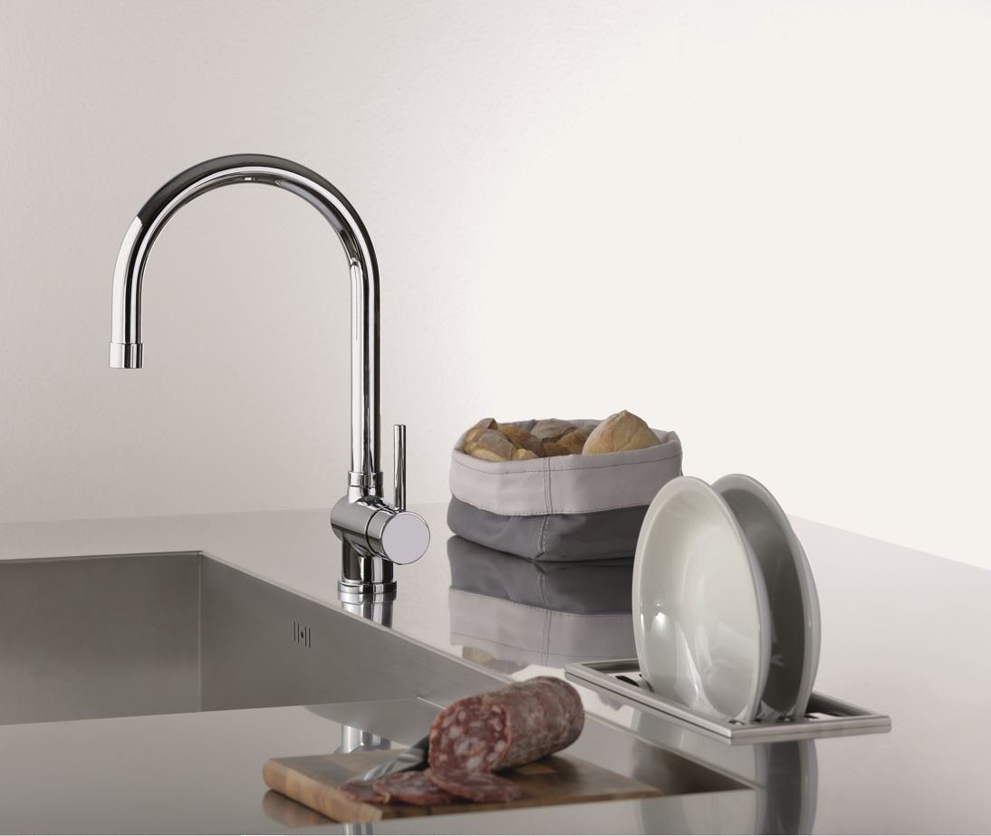 Miscelatore lavello monoforo tubo orientabile stick cromo — Paffoni - HD casa