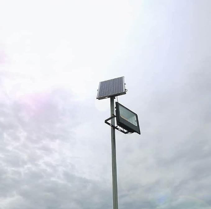Proiettore a LED con pannello solare 25W (eq. 6 w)- 6000K — Cardinale - HD casa