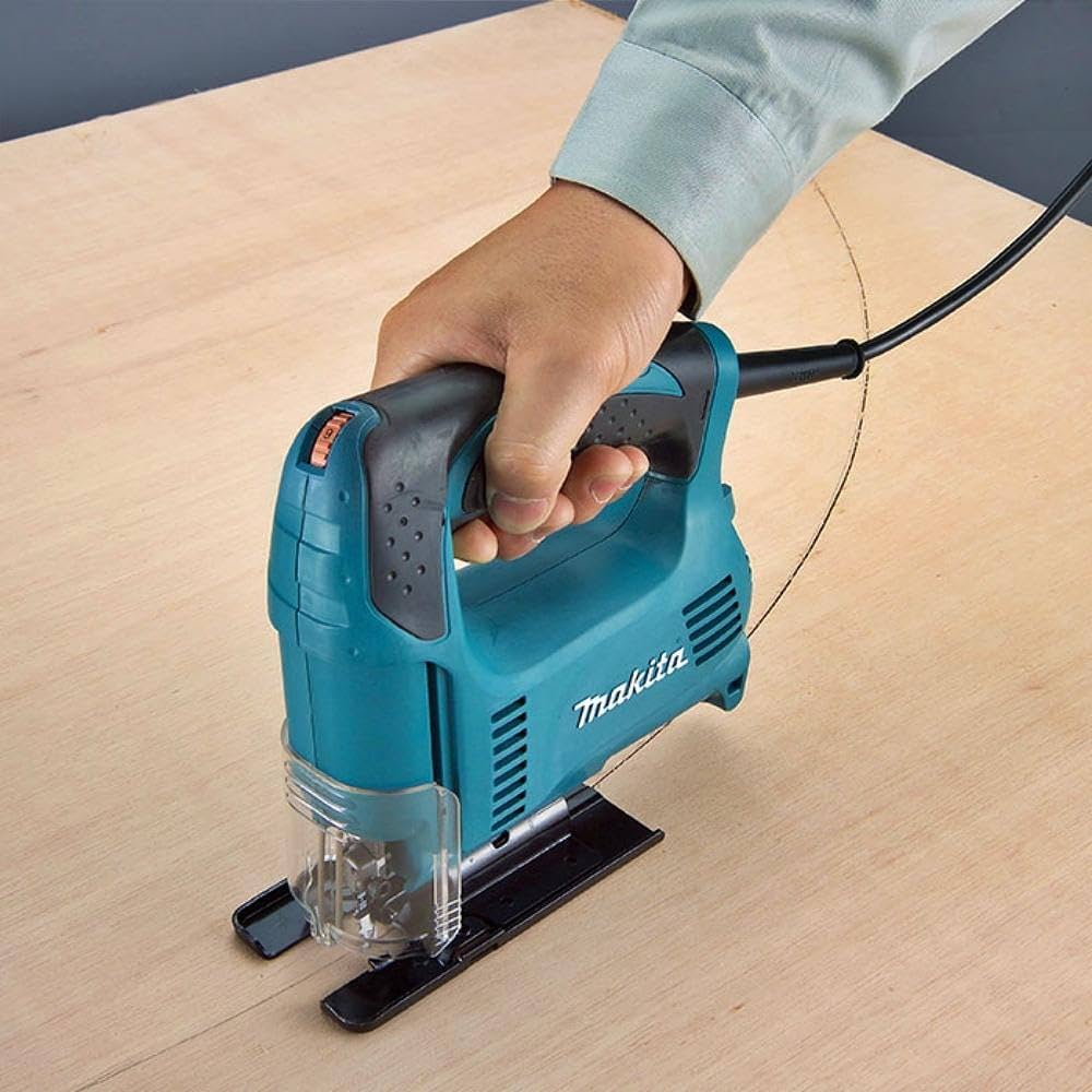 Seghetto alternativo 4327 Makita 450 watt - HD casa