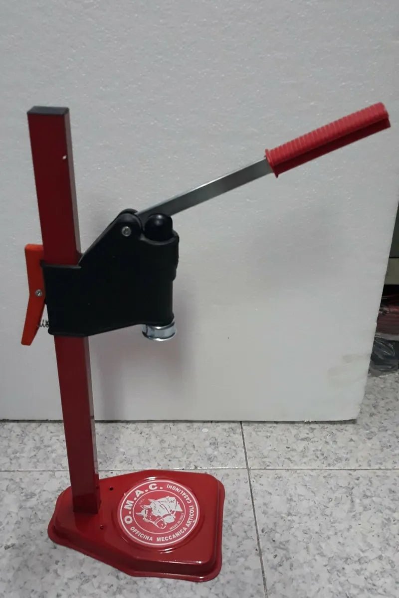 Tappatrice a colonna a leva — O.m.a.c - HD casa